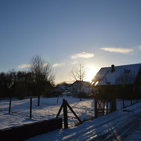 Cosy Apartment In Manderscheid With Balcony ภายนอก รูปภาพ