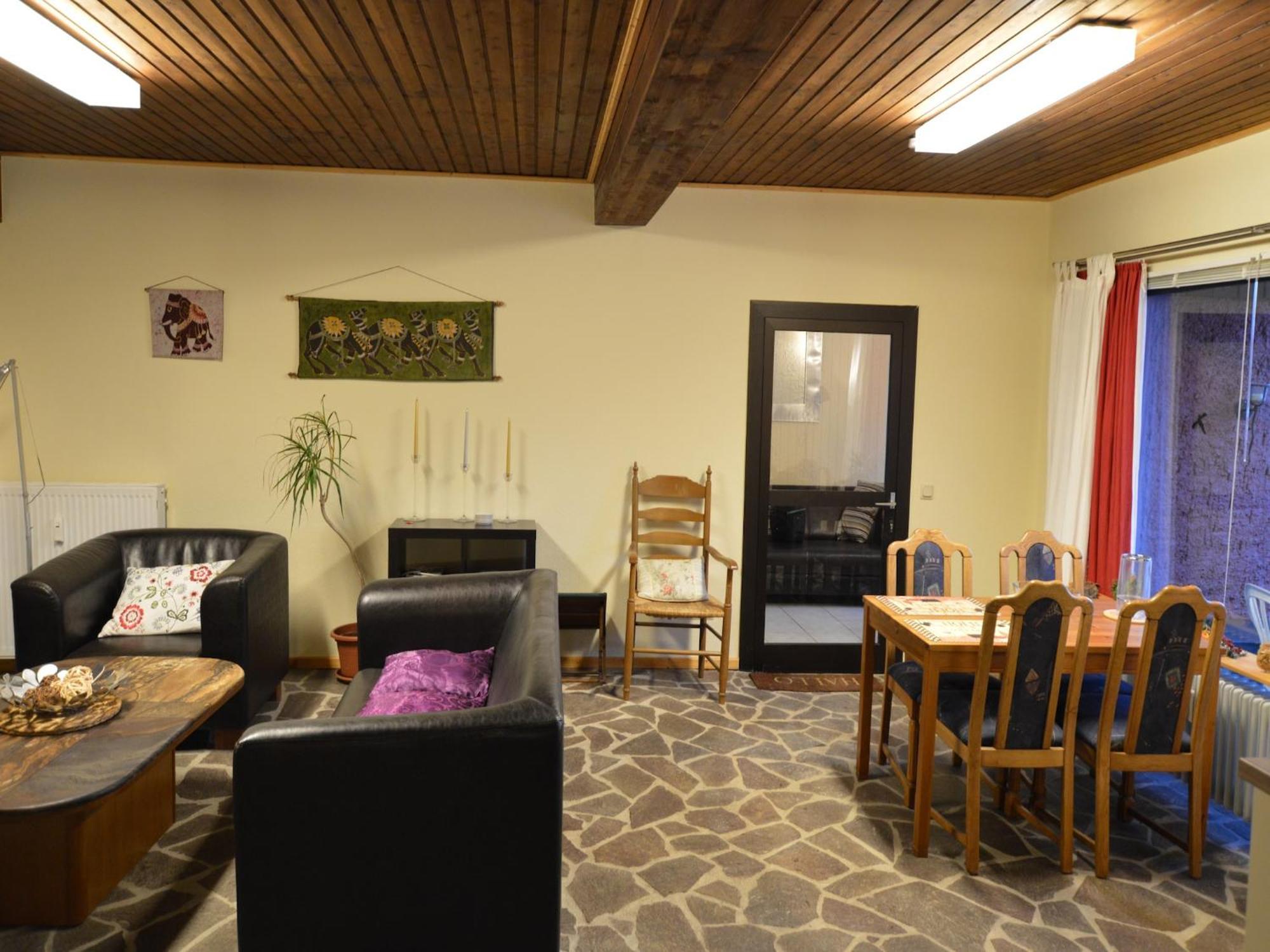 Cosy Apartment In Manderscheid With Balcony ภายนอก รูปภาพ