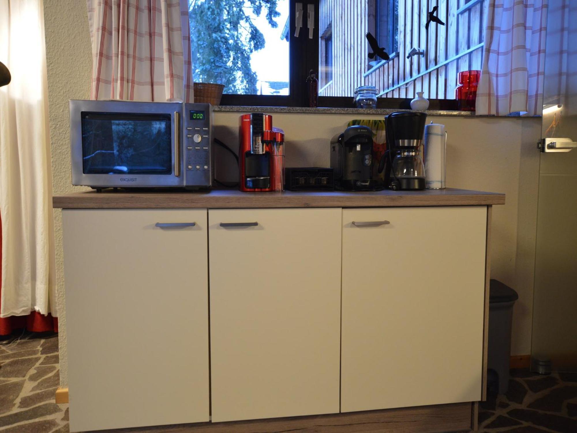 Cosy Apartment In Manderscheid With Balcony ภายนอก รูปภาพ