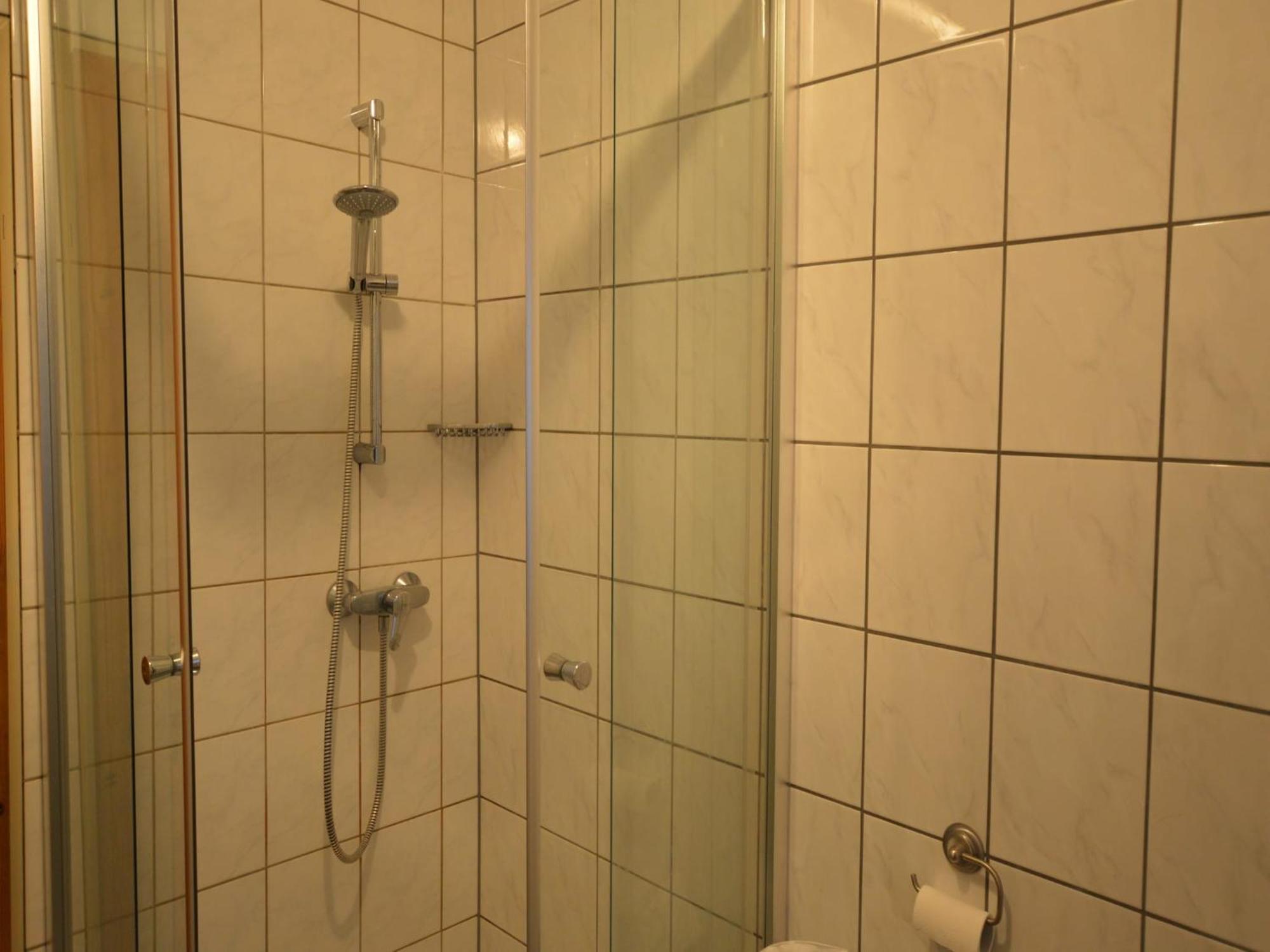 Cosy Apartment In Manderscheid With Balcony ภายนอก รูปภาพ